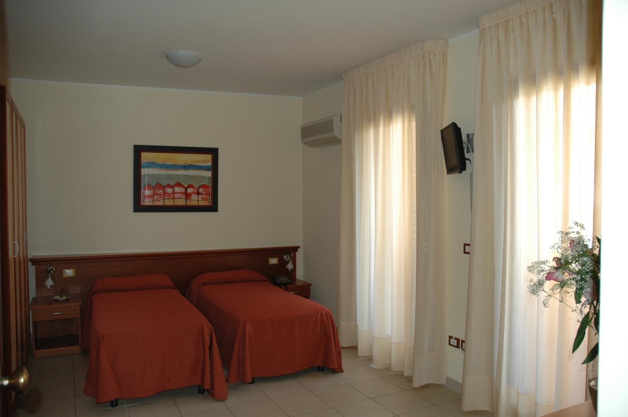 Hotel Residence Al.Pa. Reggio di Calabria Exterior photo